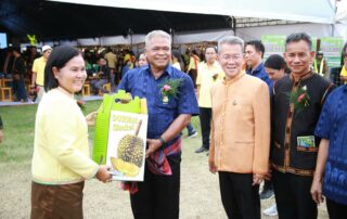 idea2u-เทศกาลทุเรียนภูเขาไฟ (1)